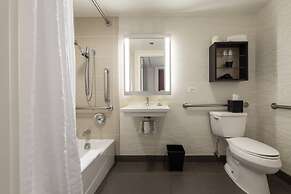 Hotel Felix River North/Magnificent Mile