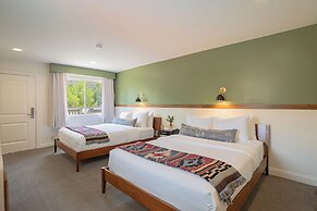 Petty Ranch Inn