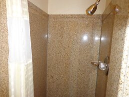 Economy Inn Express Warren