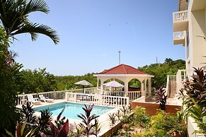 Retreat Guesthouse Luxury Suites