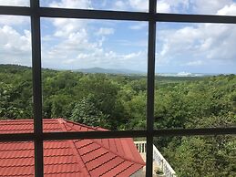 Retreat Guesthouse Luxury Suites