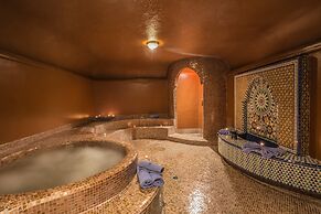 Dellarosa Boutique Hotel & Spa