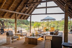 Thornybush Game Lodge