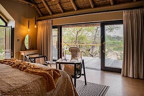 Thornybush Game Lodge