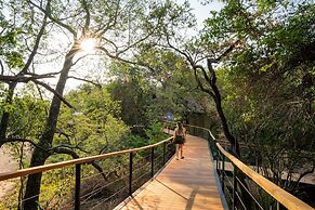 Thornybush Game Lodge