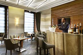UNA HOTELS Decò Roma