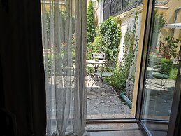 PRince Residence Apartments