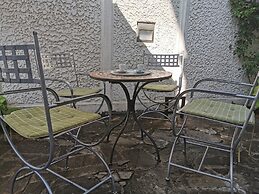 PRince Residence Apartments