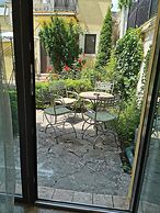 PRince Residence Apartments