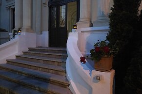 PRince Residence Apartments