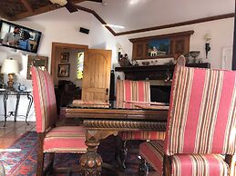 Chantico Inn