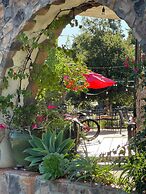 Chantico Inn