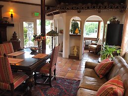 Chantico Inn
