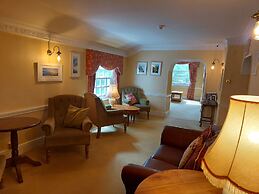 Rose In Vale Country House Hotel