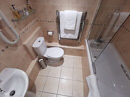 Rose In Vale Country House Hotel