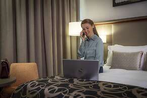 Clayton Hotel Dublin Airport