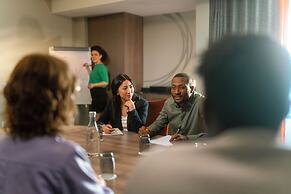 Clayton Hotel Dublin Airport