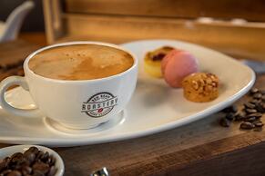 Clayton Hotel Dublin Airport