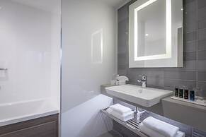 Clayton Hotel Dublin Airport