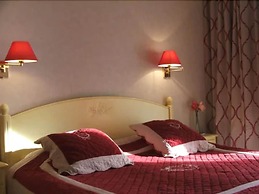Hotel Diana