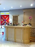 Hotel Diana
