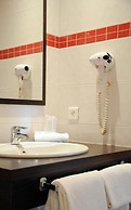 ibis Styles Segre