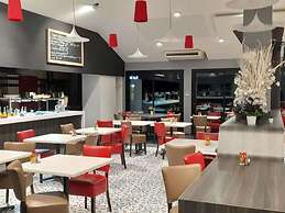 ibis Styles Segre