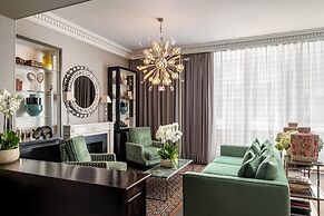 Hotel Monge