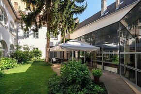 Buda Castle Hotel