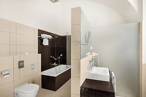 Buda Castle Hotel