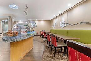 Comfort Suites Monroeville - Pittsburgh East
