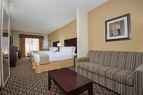 Holiday Inn Express Hotel & Suites Clovis by IHG