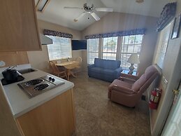Voyager Resort Inn