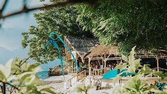 Hai Tide Beach Resort