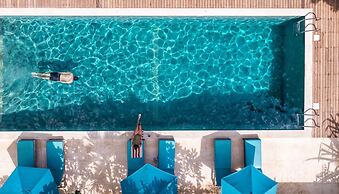 Hai Tide Beach Resort