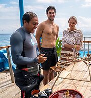 Hai Tide Beach Resort