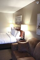 GrandStay Hotel & Suites Perham