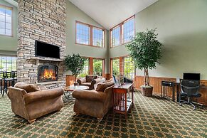 Howard Johnson by Wyndham Traverse City