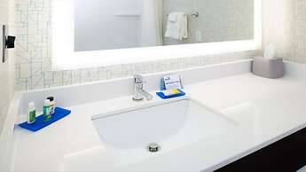 Holiday Inn Express West Cincinnati by IHG