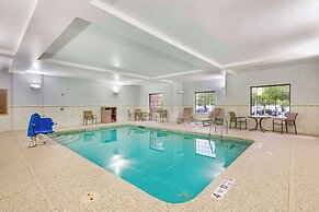 Best Western Plus Victor Inn & Suites