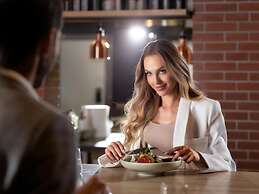 City Park Hotel & Residence