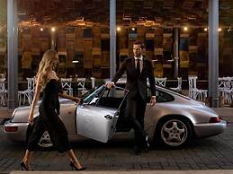 City Park Hotel & Residence