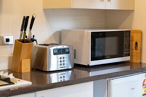 Wanaka Springs Lodge