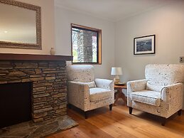 Wanaka Springs Lodge