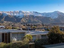 Wanaka Springs Lodge