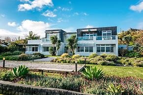 Waiheke Waterfront Lodge