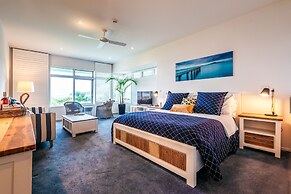Waiheke Waterfront Lodge