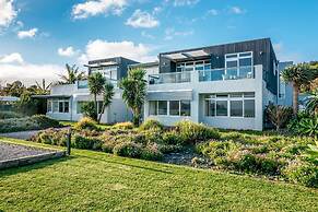 Waiheke Waterfront Lodge