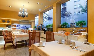 Senator Granada Hotel