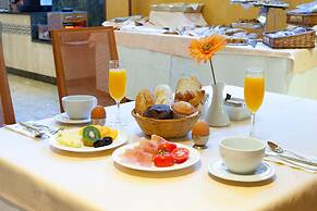 Senator Granada Hotel